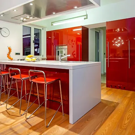 Beautiful In With Kitchen Rovinjsko Selo
